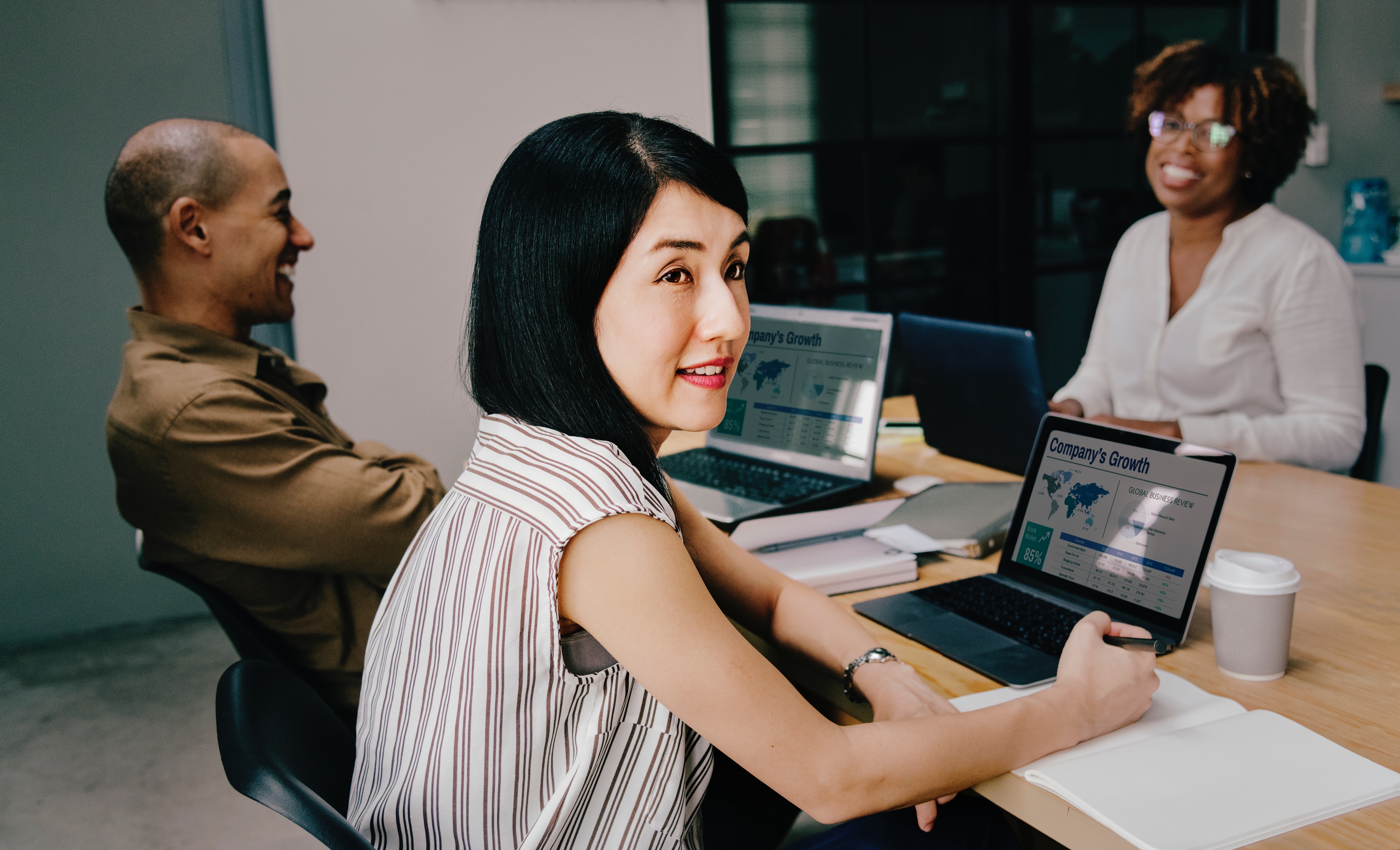 Woman considering reasons not to utilize an outside managed services provider